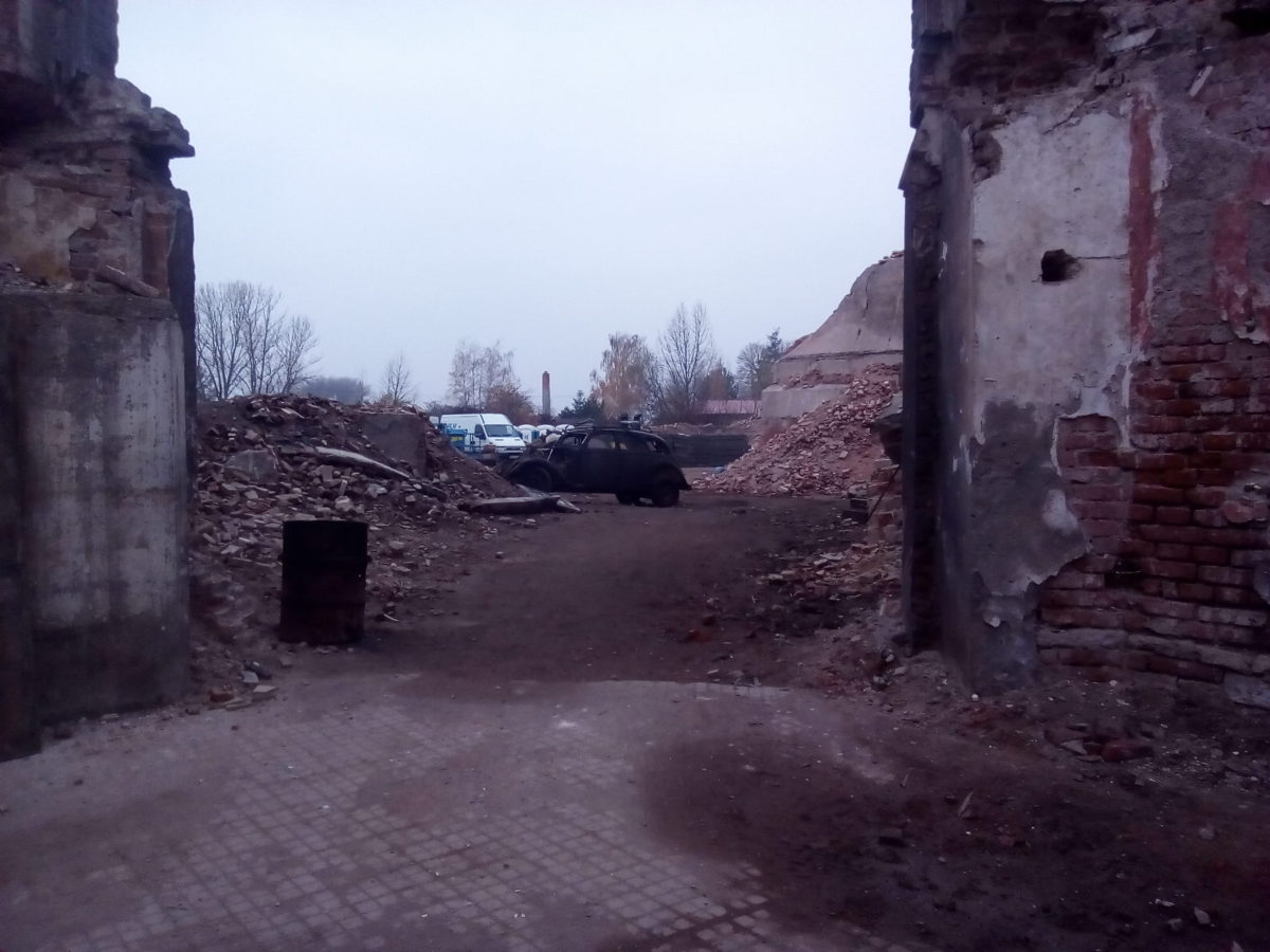 Lenešice, obec je destruktor…