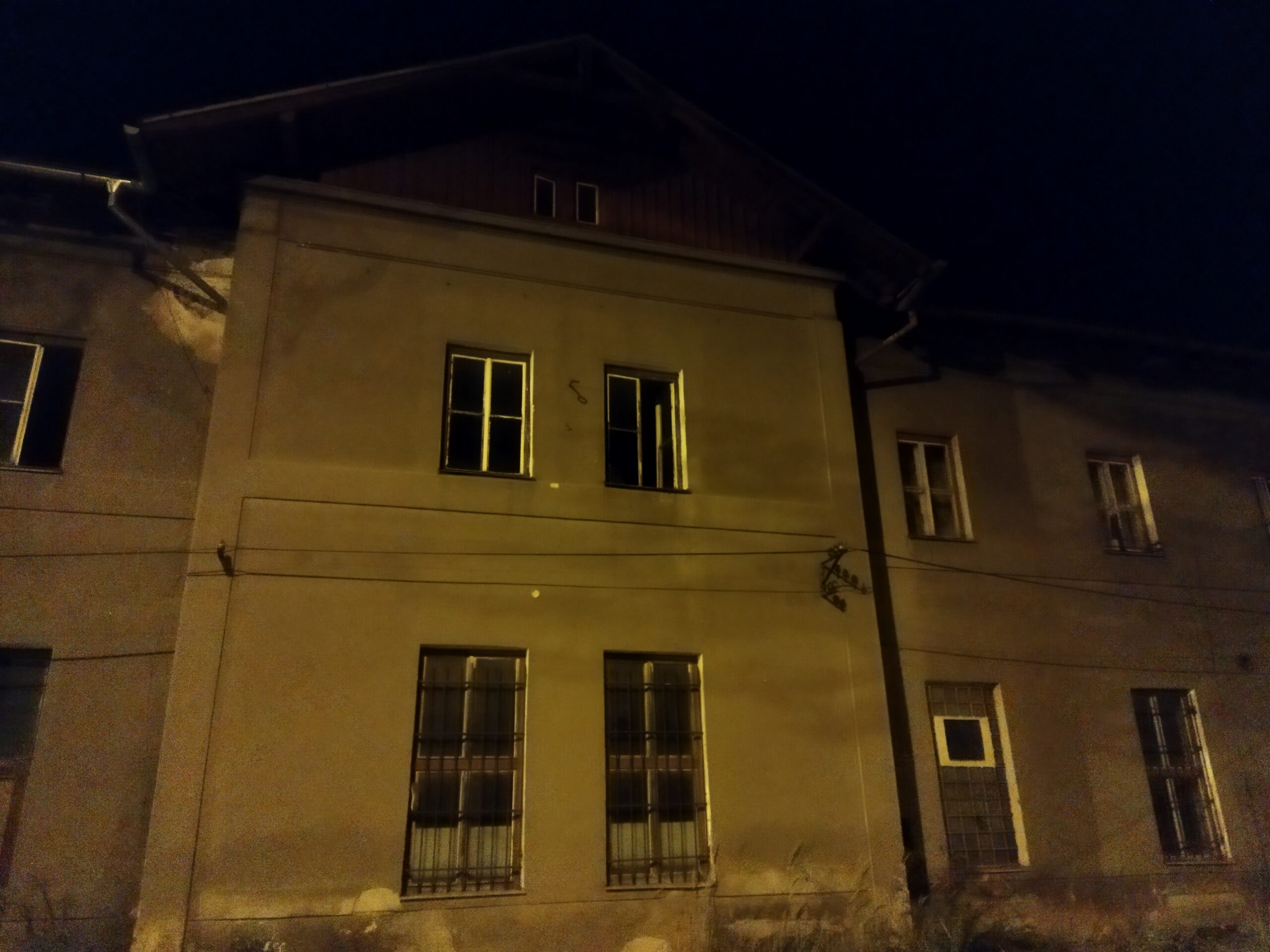 Dubí, lesní brána…