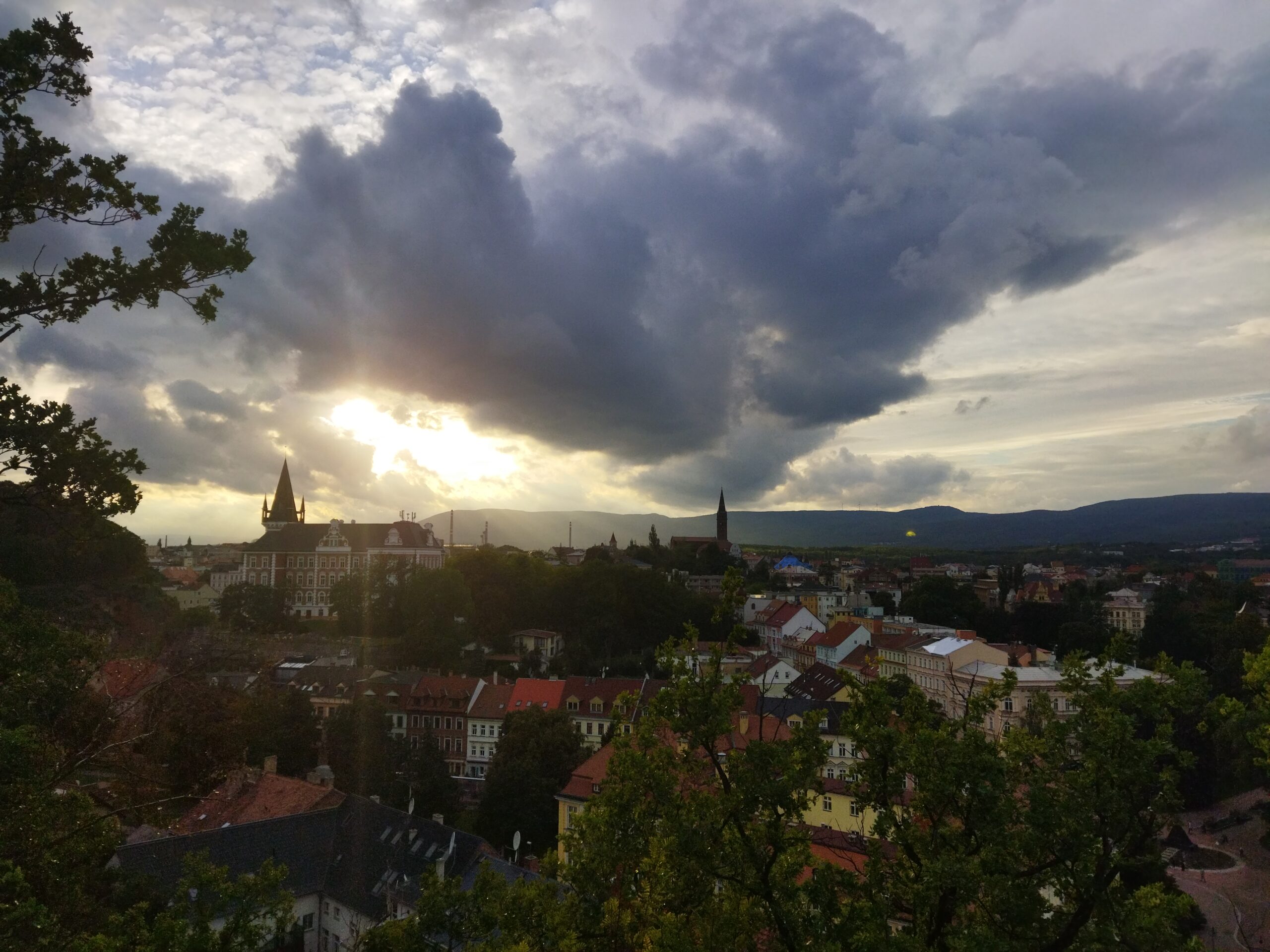 Večerní záře nad Teplicemi