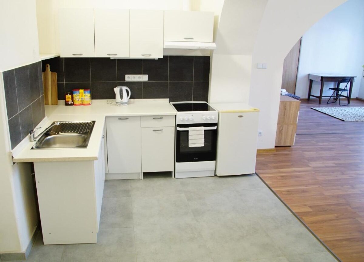 V Terezíně se sovětským svazem na věčné časy, ubytování 📞 Tel: 725 925 101